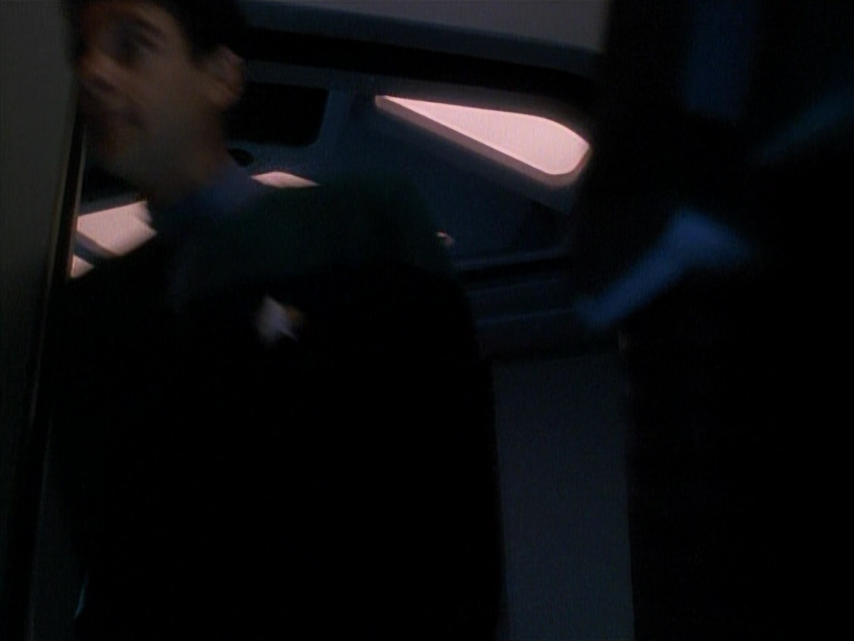extant_StarTrek_DS9_3x26-TheAdversary_02063.jpg