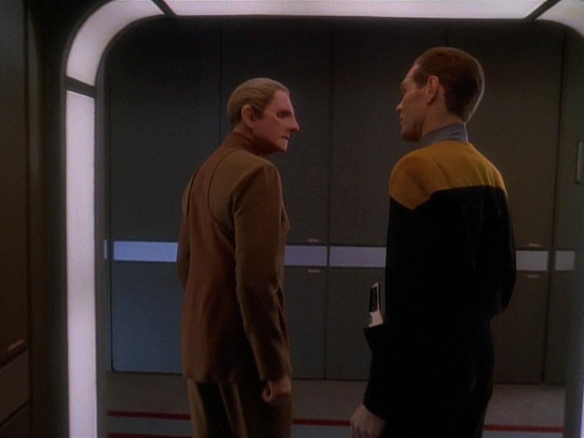 extant_StarTrek_DS9_3x26-TheAdversary_02103.jpg