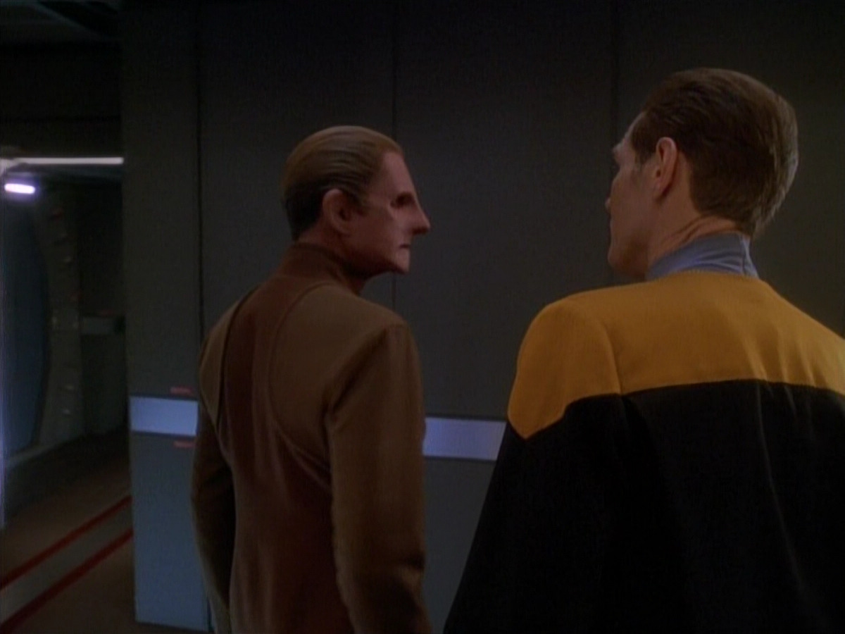 extant_StarTrek_DS9_3x26-TheAdversary_02125.jpg
