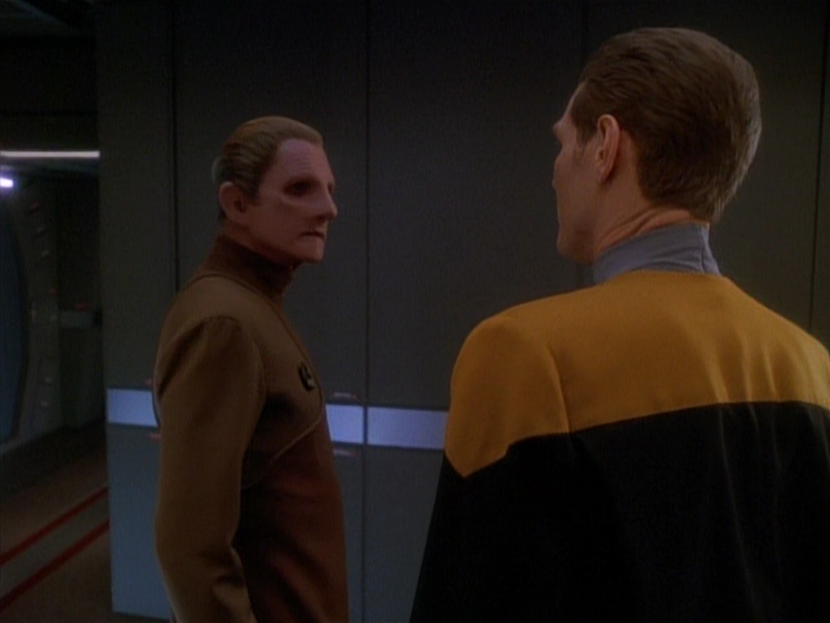 extant_StarTrek_DS9_3x26-TheAdversary_02126.jpg