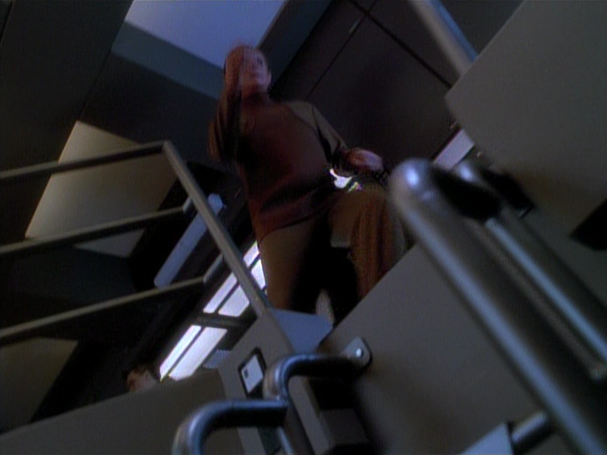extant_StarTrek_DS9_3x26-TheAdversary_02133.jpg