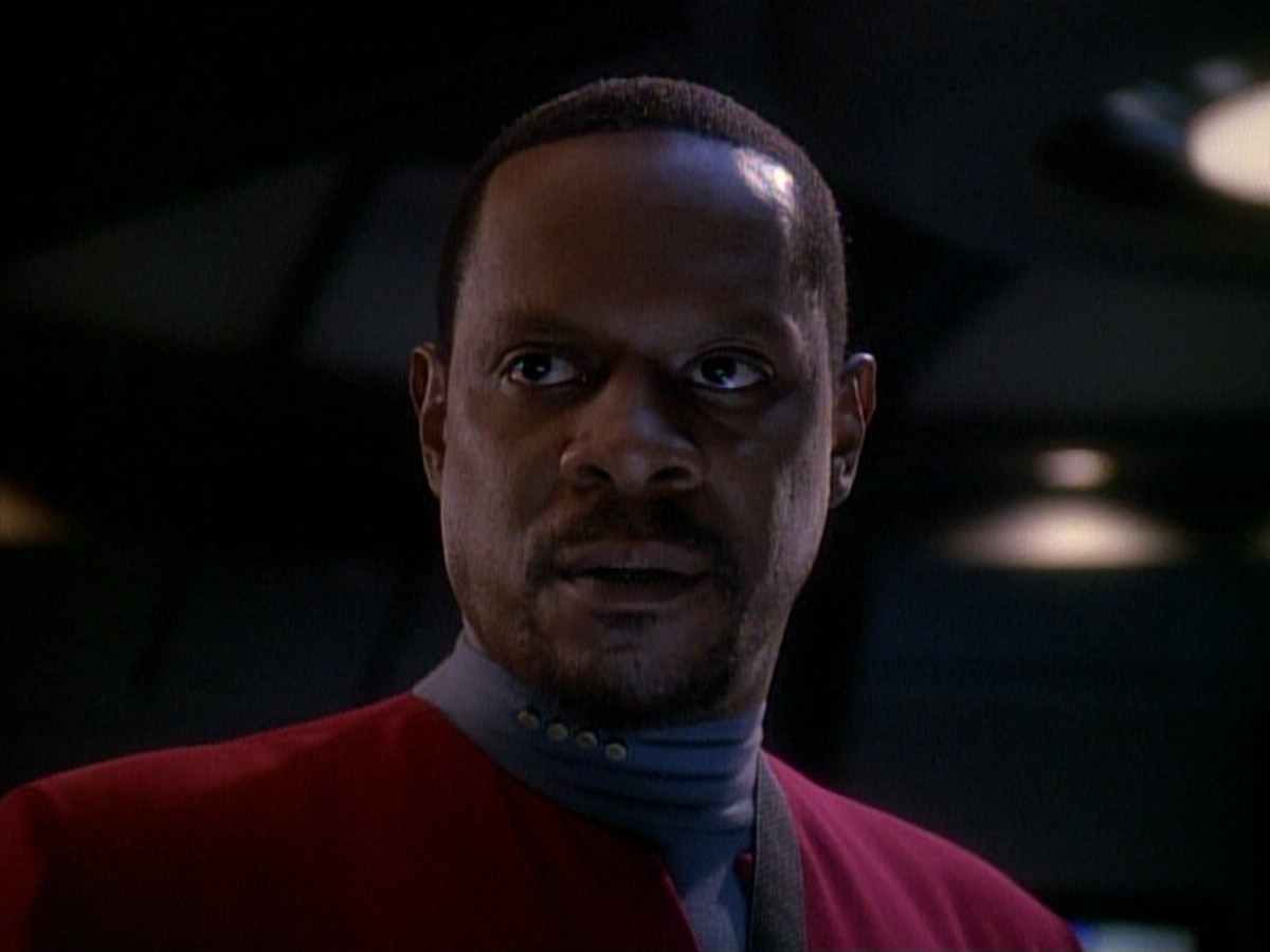extant_StarTrek_DS9_3x26-TheAdversary_02340.jpg