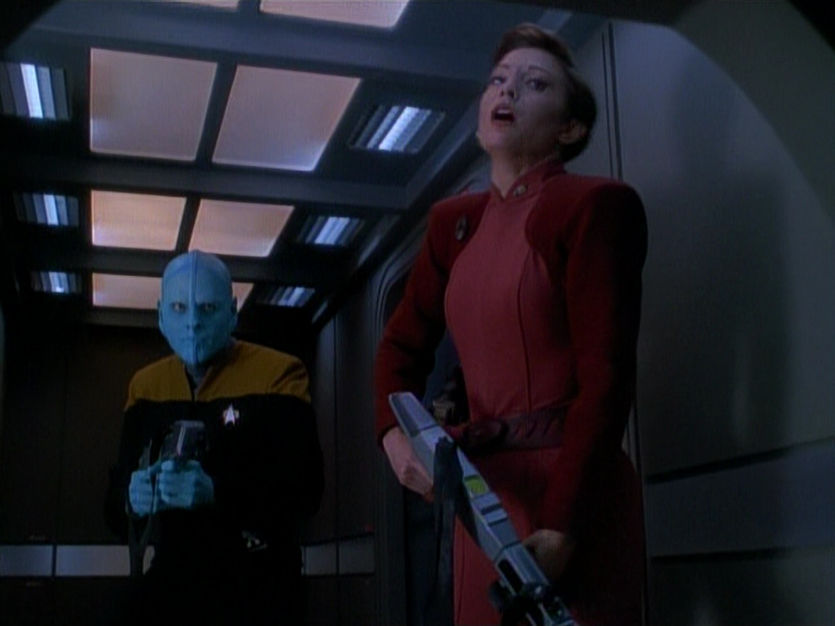 extant_StarTrek_DS9_3x26-TheAdversary_02381.jpg
