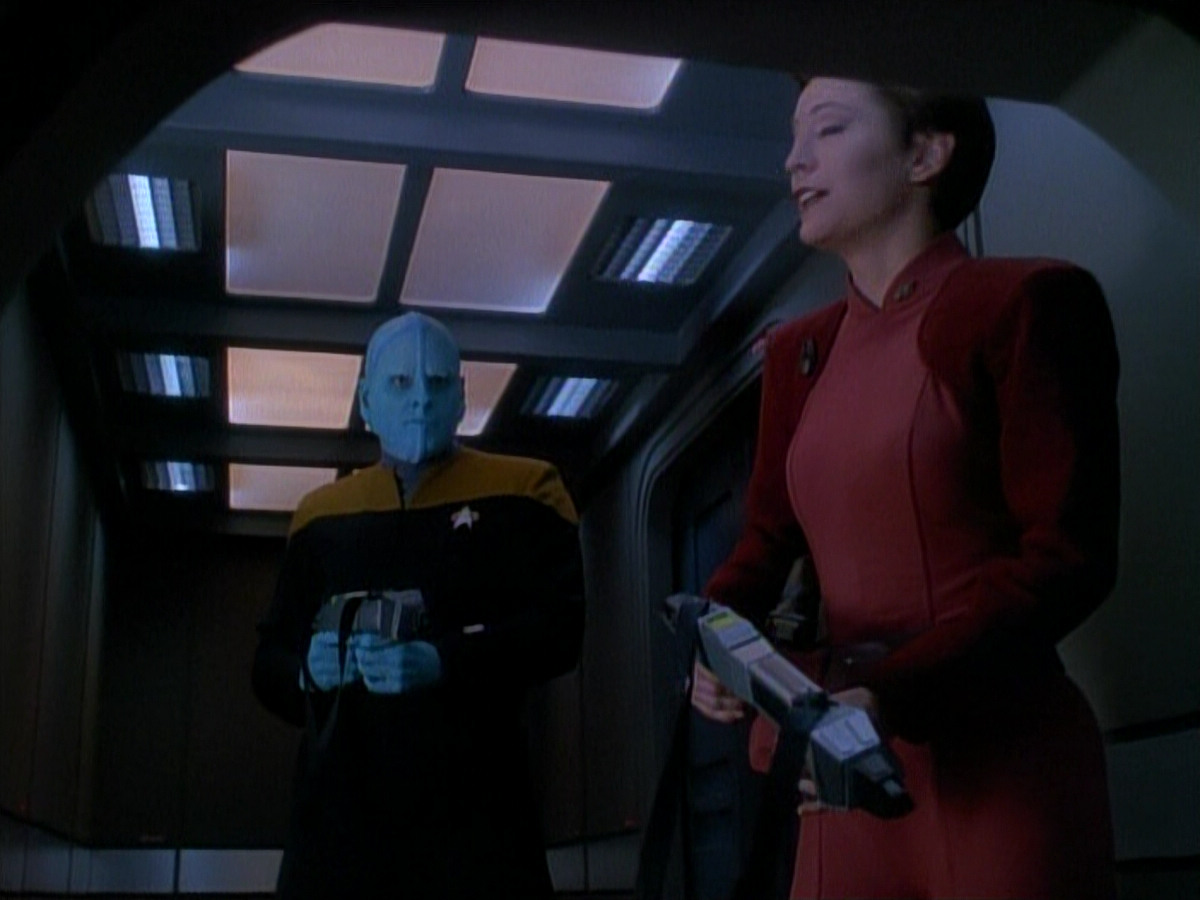 extant_StarTrek_DS9_3x26-TheAdversary_02403.jpg
