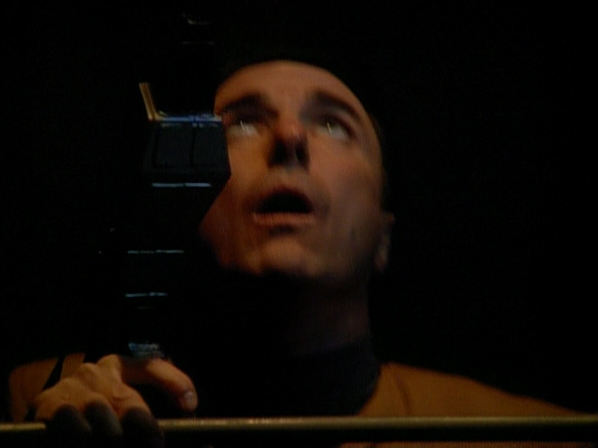 extant_StarTrek_DS9_3x26-TheAdversary_02558.jpg