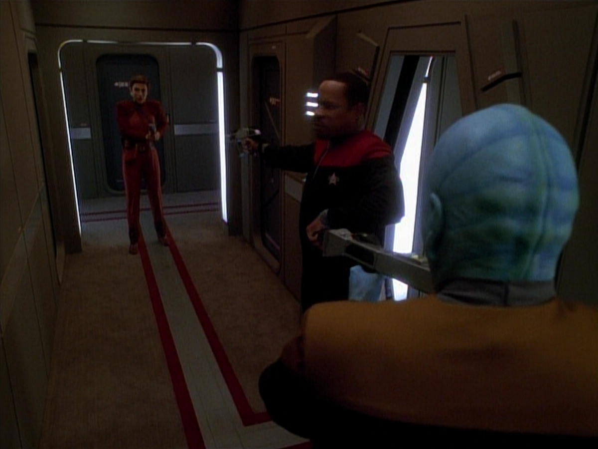 extant_StarTrek_DS9_3x26-TheAdversary_02687.jpg
