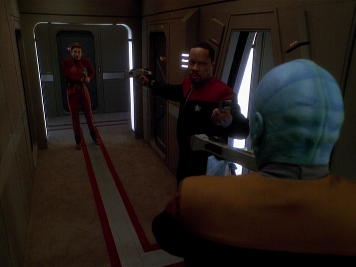 extant_StarTrek_DS9_3x26-TheAdversary_02689.jpg