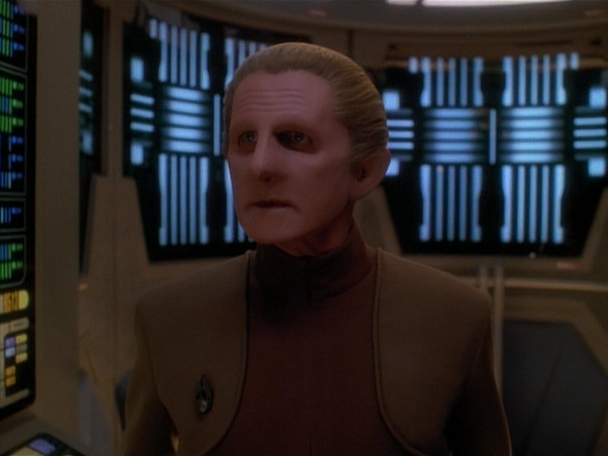 extant_StarTrek_DS9_3x26-TheAdversary_02717.jpg