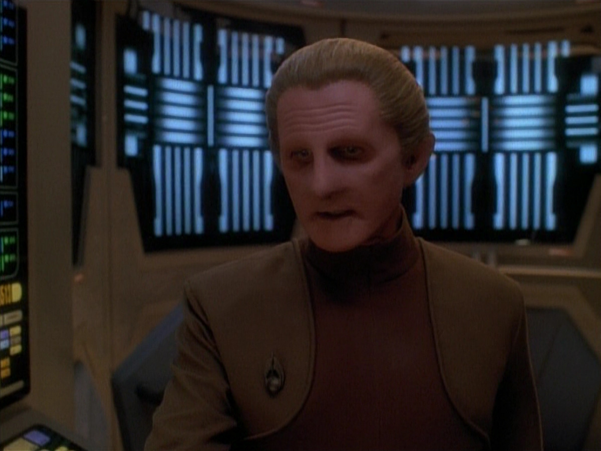 extant_StarTrek_DS9_3x26-TheAdversary_02738.jpg