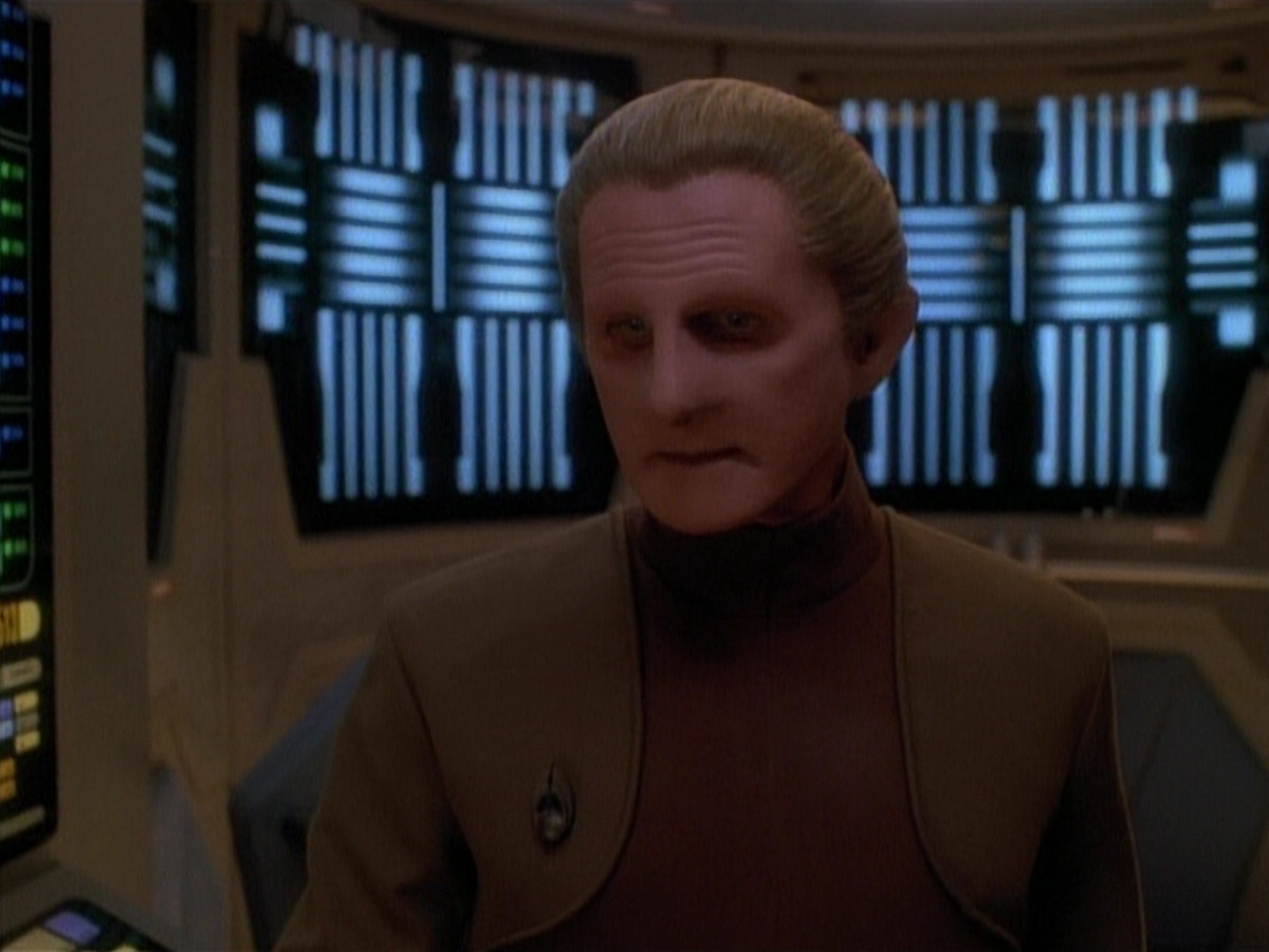 extant_StarTrek_DS9_3x26-TheAdversary_02739.jpg