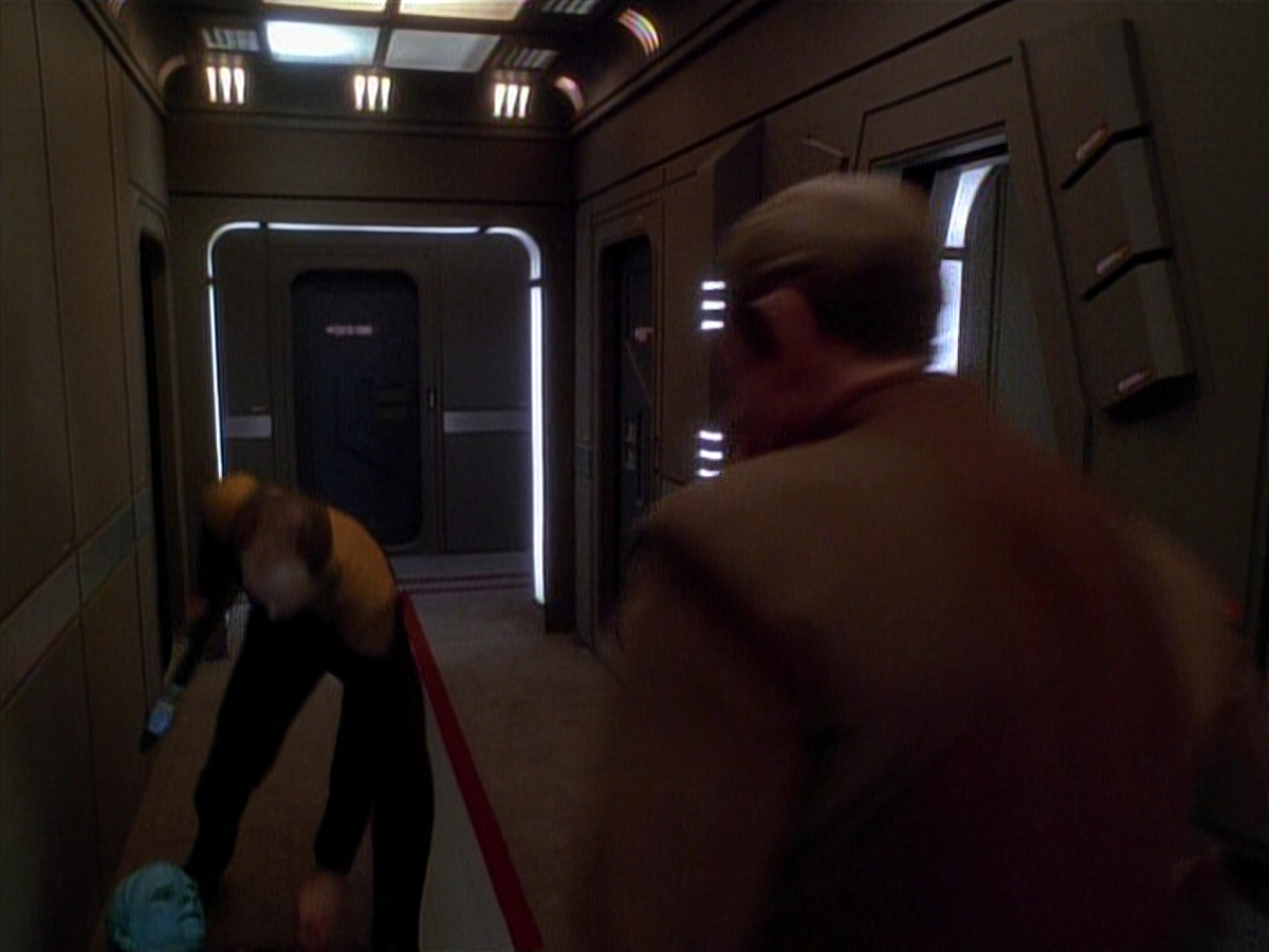 extant_StarTrek_DS9_3x26-TheAdversary_02781.jpg
