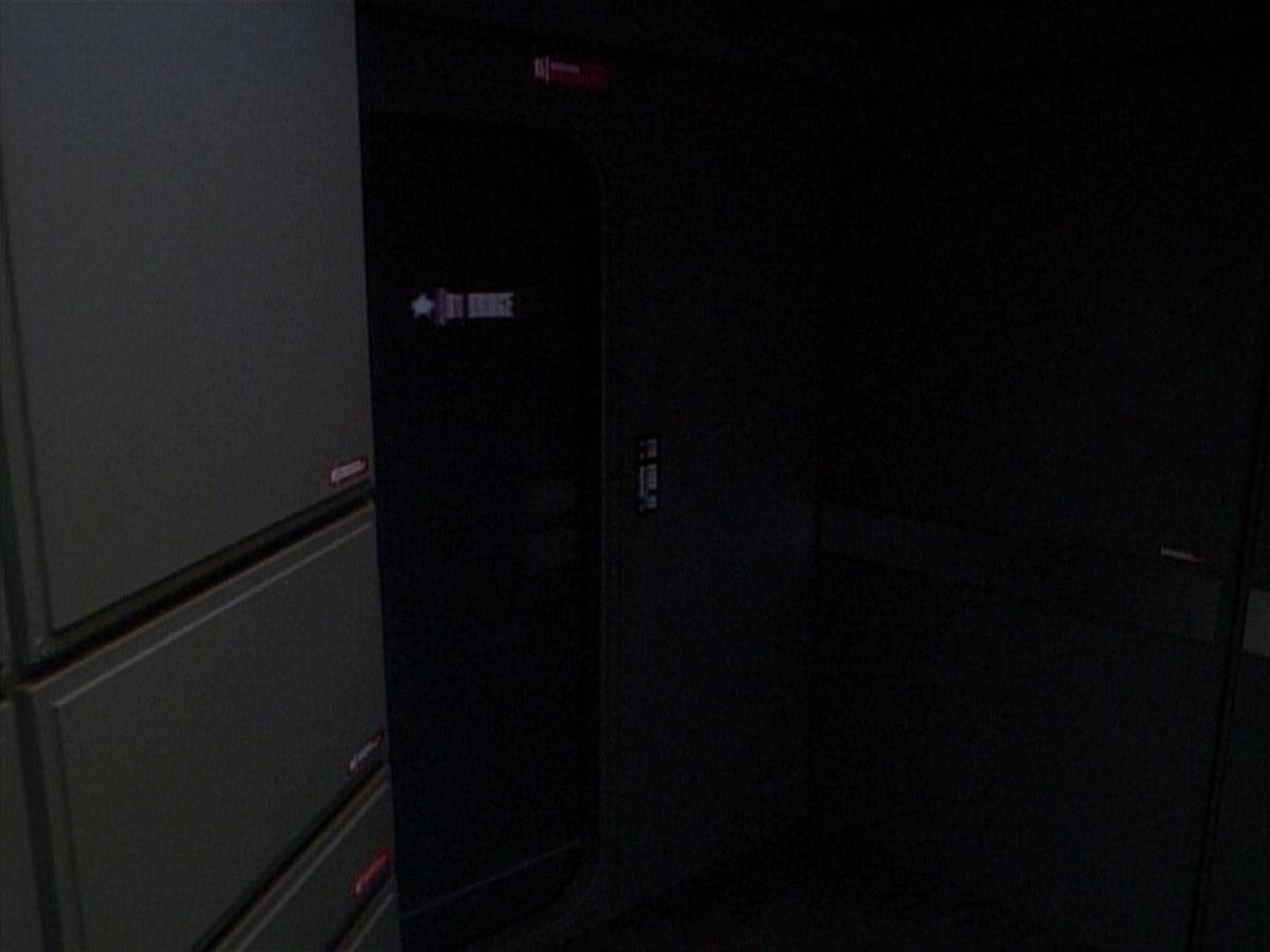 extant_StarTrek_DS9_3x26-TheAdversary_02945.jpg