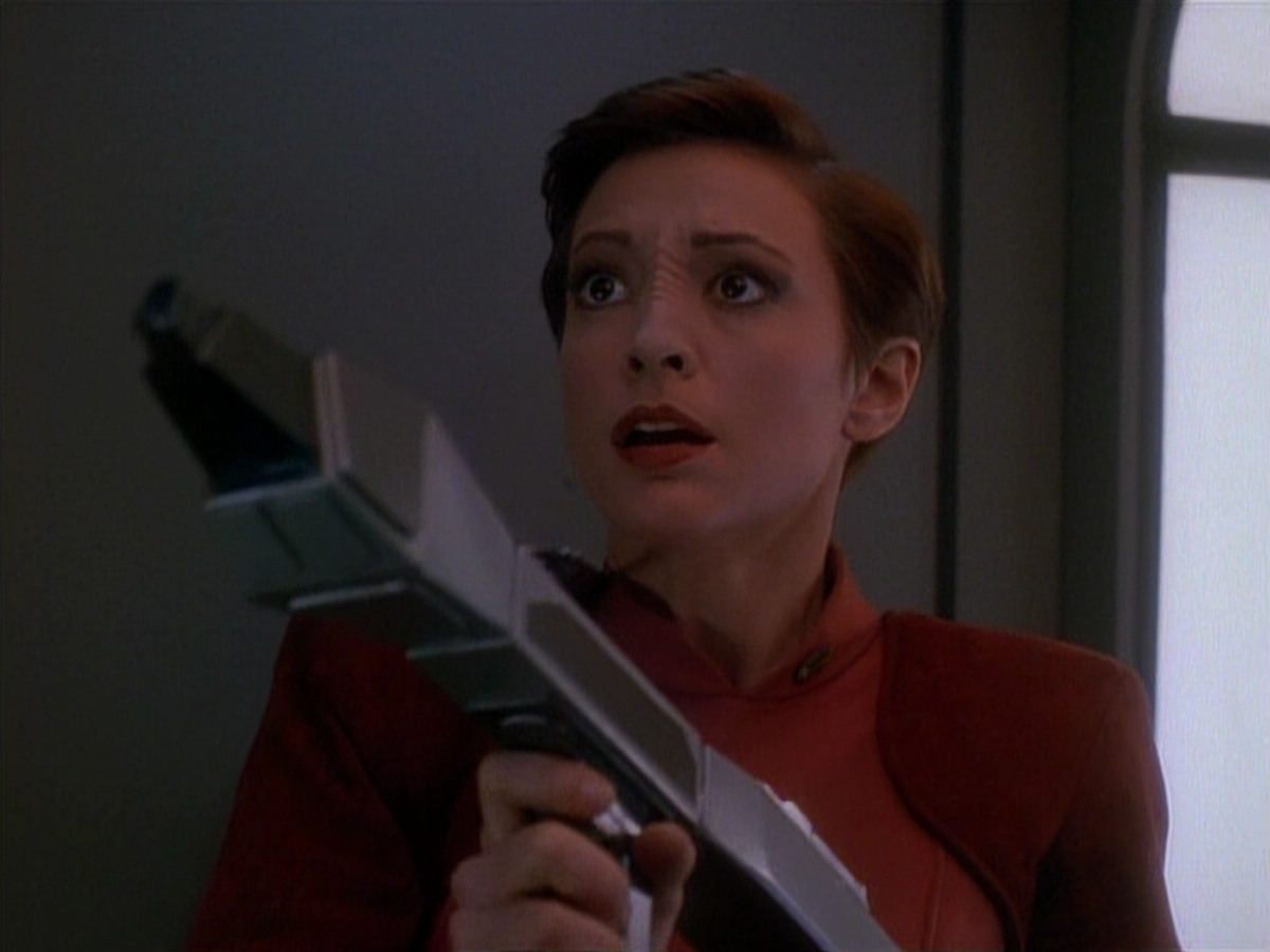 extant_StarTrek_DS9_3x26-TheAdversary_02992.jpg