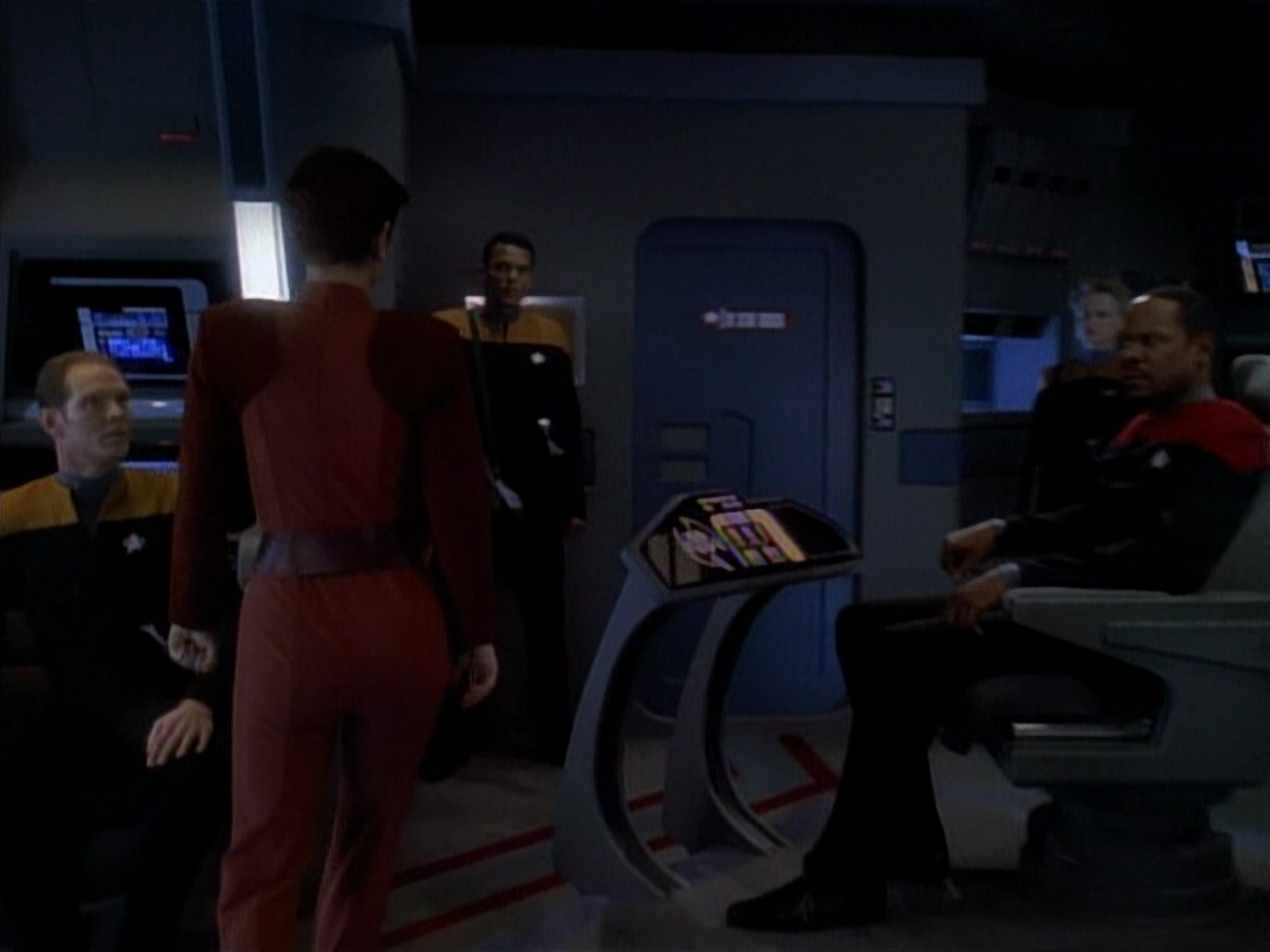 extant_StarTrek_DS9_3x26-TheAdversary_03105.jpg