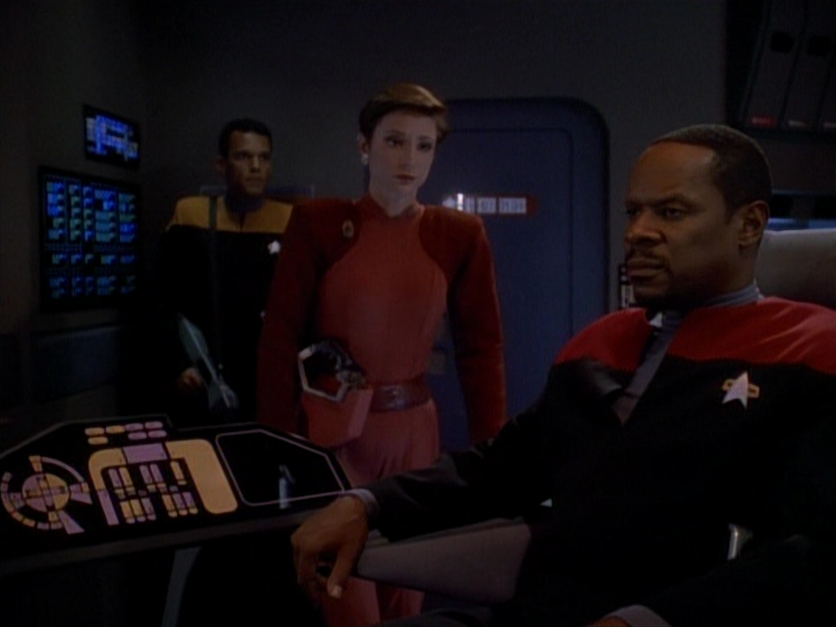 extant_StarTrek_DS9_3x26-TheAdversary_03156.jpg