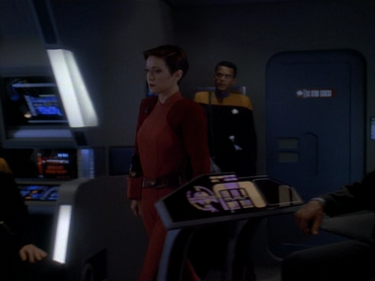 extant_StarTrek_DS9_3x26-TheAdversary_03158.jpg