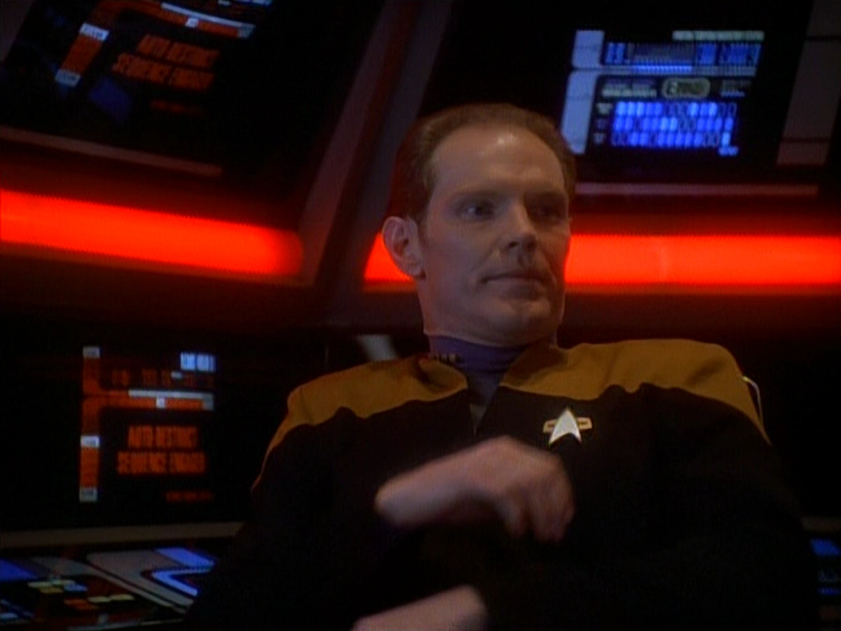 extant_StarTrek_DS9_3x26-TheAdversary_03174.jpg