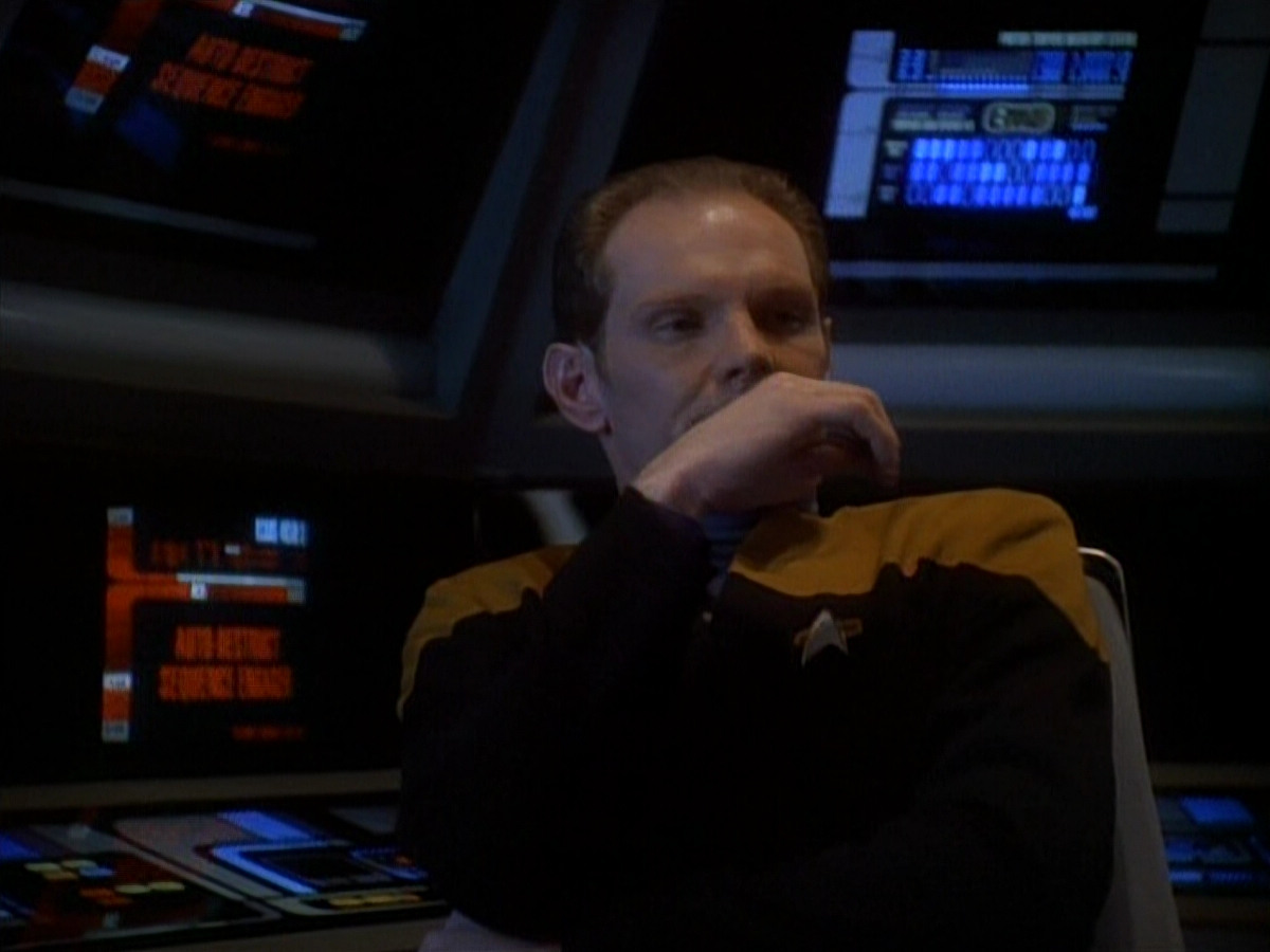 extant_StarTrek_DS9_3x26-TheAdversary_03175.jpg