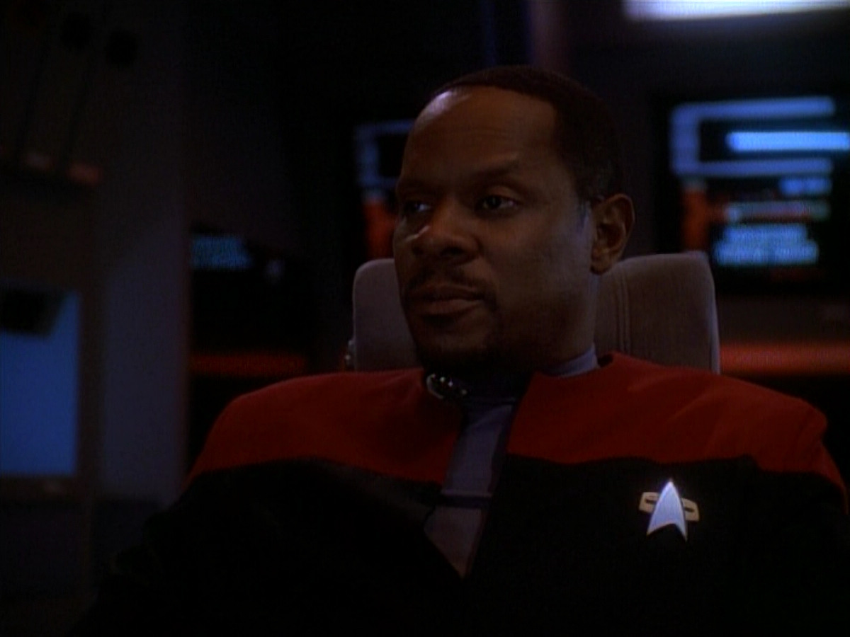 extant_StarTrek_DS9_3x26-TheAdversary_03184.jpg