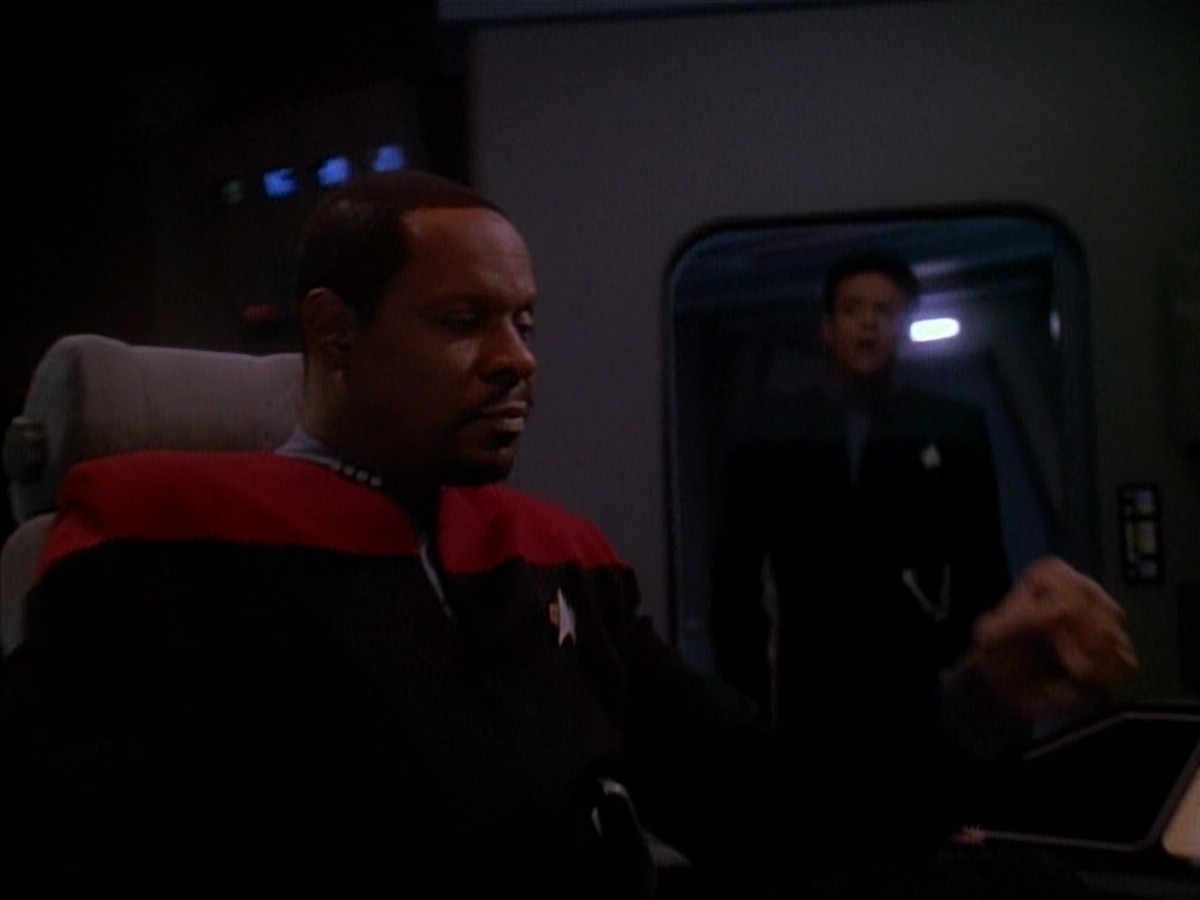 extant_StarTrek_DS9_3x26-TheAdversary_03220.jpg