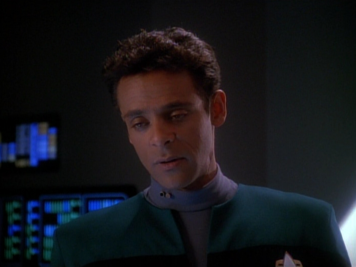 extant_StarTrek_DS9_3x26-TheAdversary_03235.jpg