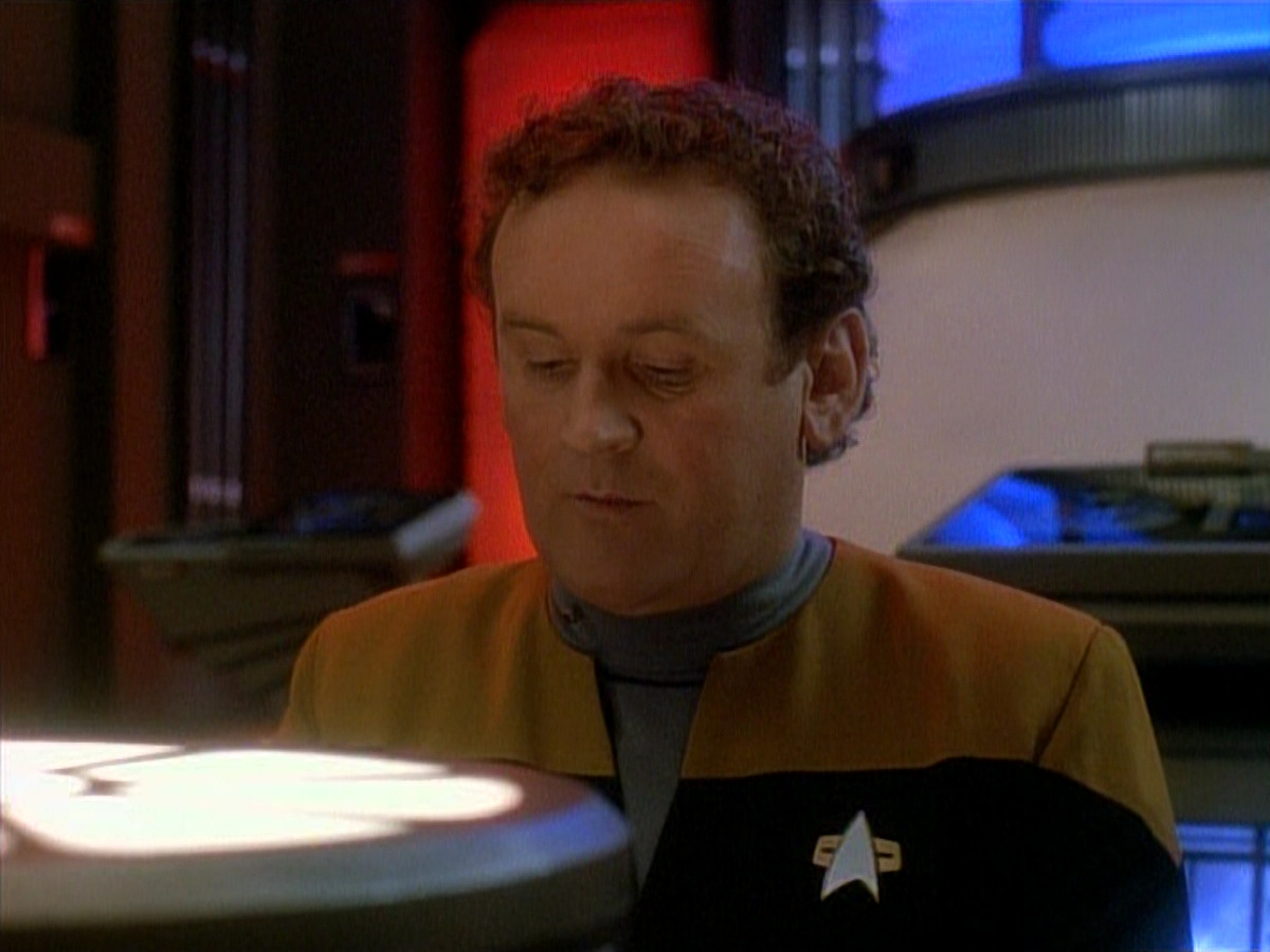 extant_StarTrek_DS9_3x26-TheAdversary_03273.jpg