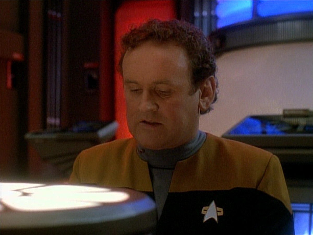extant_StarTrek_DS9_3x26-TheAdversary_03274.jpg