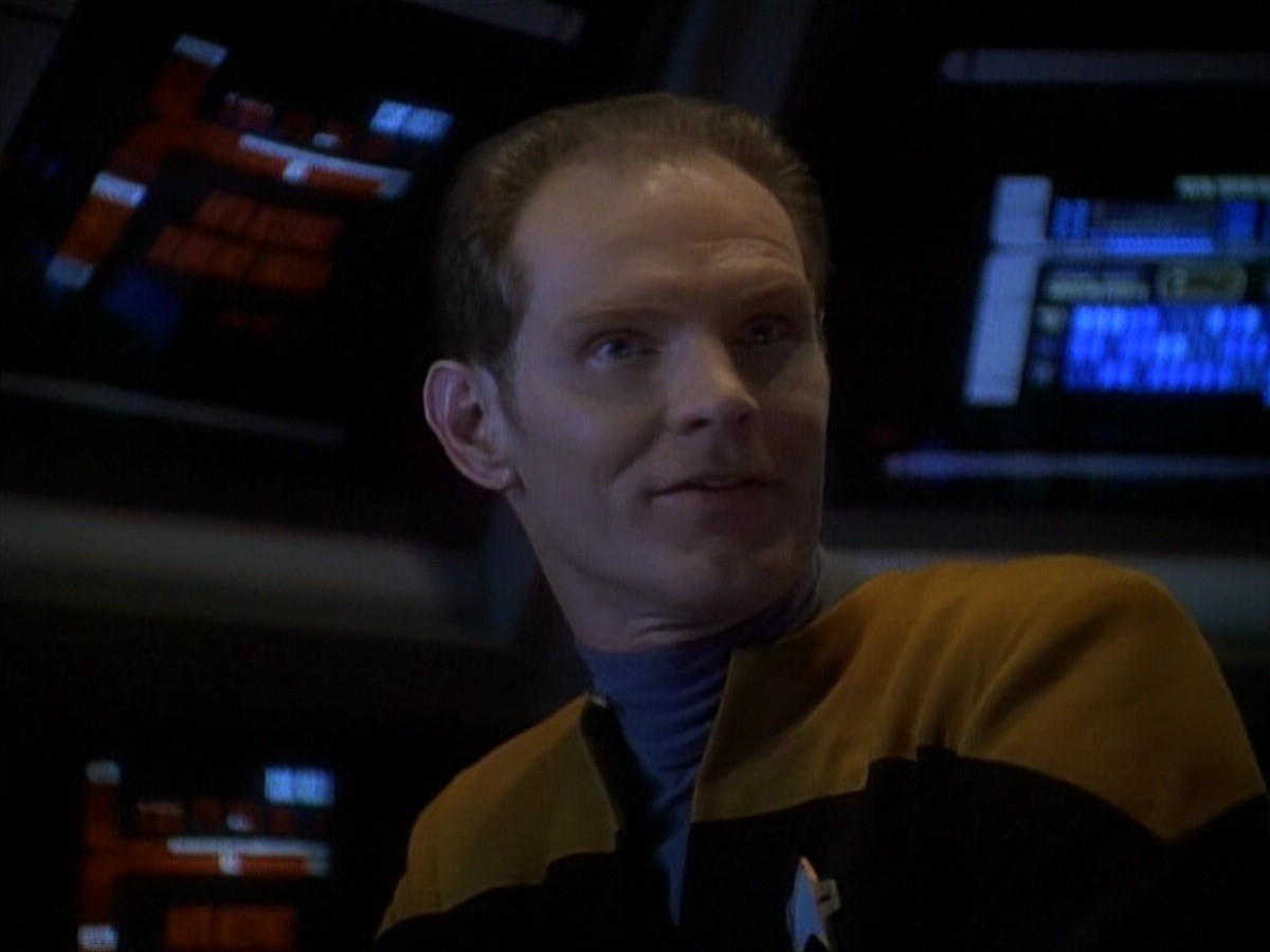 extant_StarTrek_DS9_3x26-TheAdversary_03374.jpg