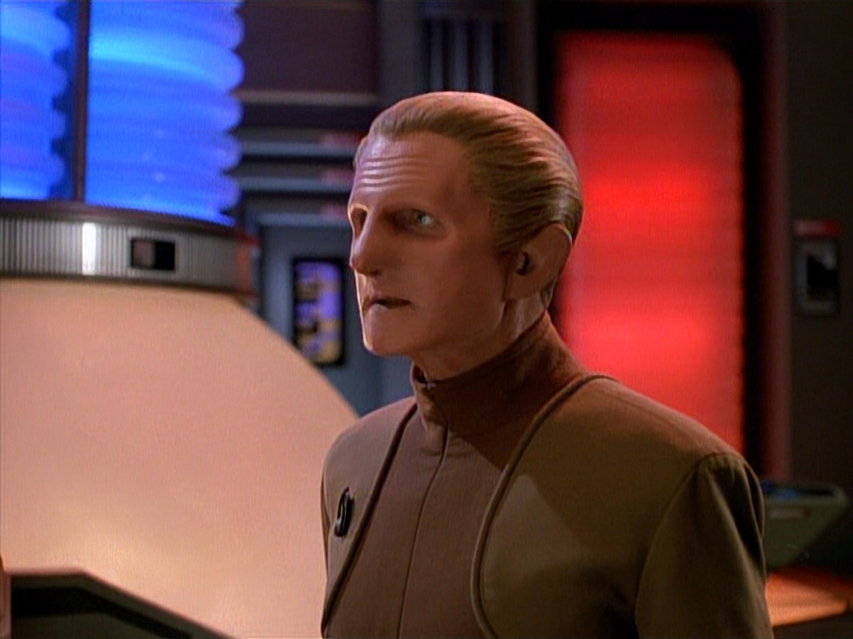 extant_StarTrek_DS9_3x26-TheAdversary_03401.jpg