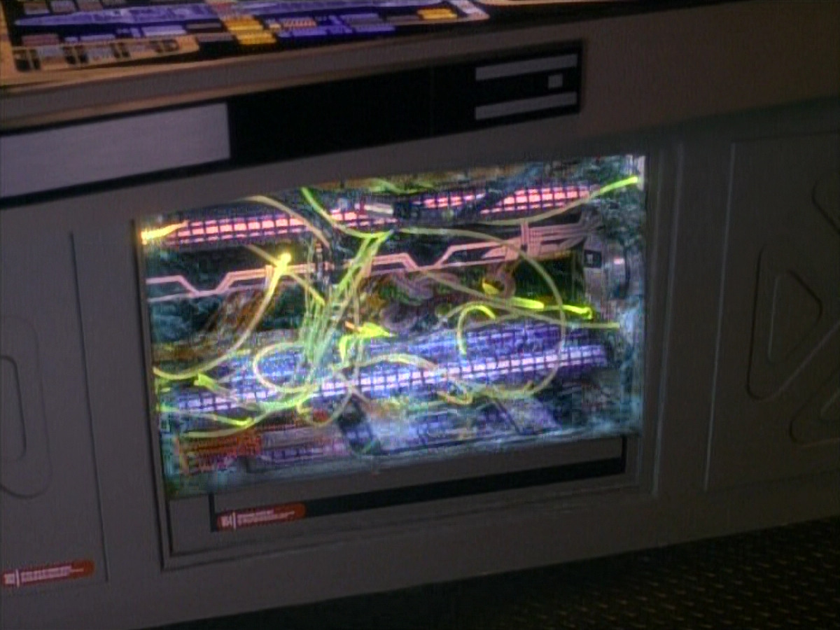 extant_StarTrek_DS9_3x26-TheAdversary_03414.jpg
