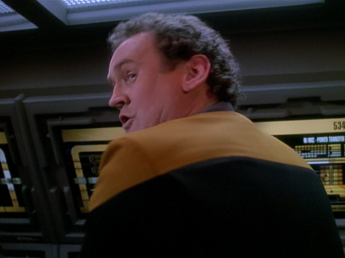 extant_StarTrek_DS9_3x26-TheAdversary_03419.jpg