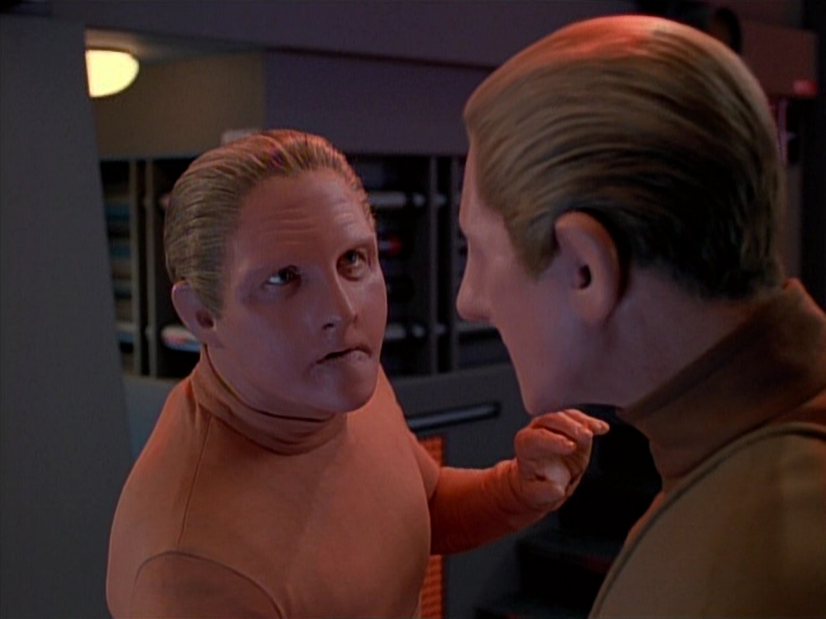 extant_StarTrek_DS9_3x26-TheAdversary_03445.jpg