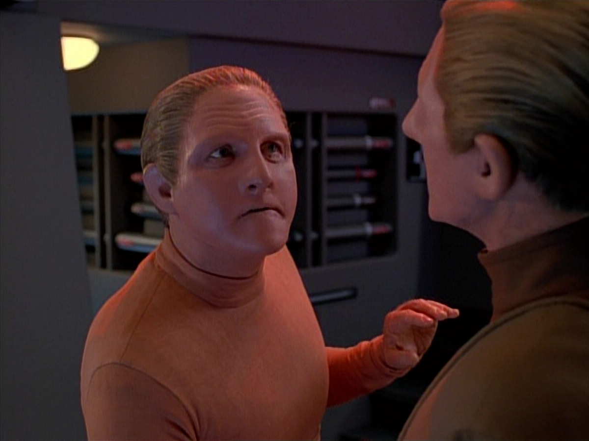 extant_StarTrek_DS9_3x26-TheAdversary_03449.jpg