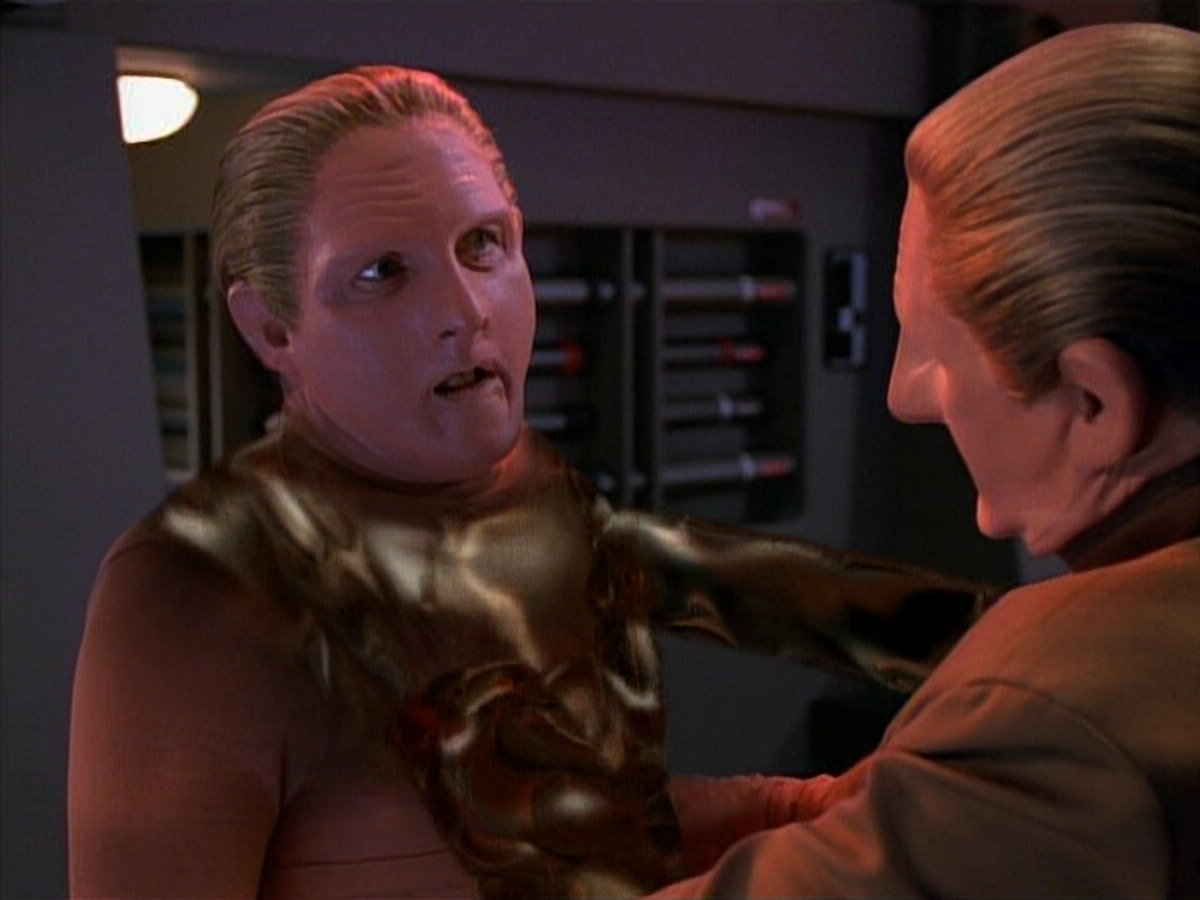extant_StarTrek_DS9_3x26-TheAdversary_03486.jpg
