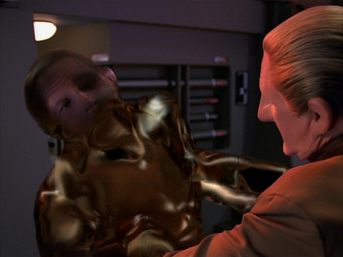 extant_StarTrek_DS9_3x26-TheAdversary_03490.jpg