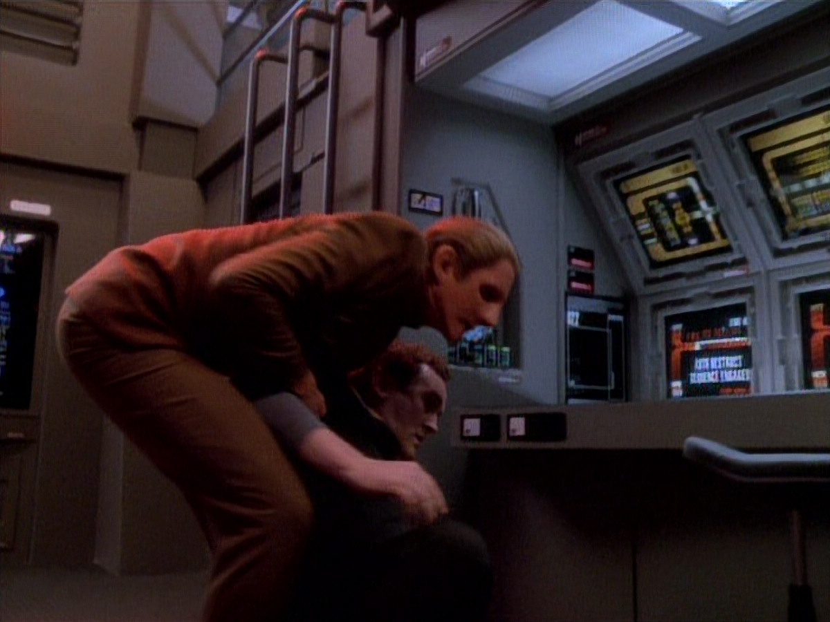 extant_StarTrek_DS9_3x26-TheAdversary_03508.jpg