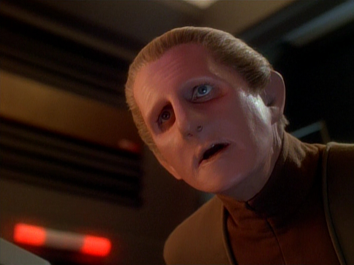 extant_StarTrek_DS9_3x26-TheAdversary_03529.jpg