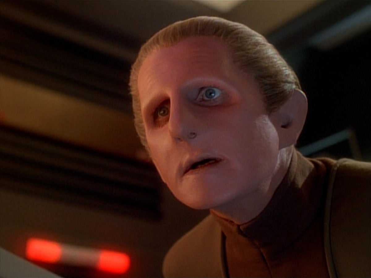 extant_StarTrek_DS9_3x26-TheAdversary_03552.jpg