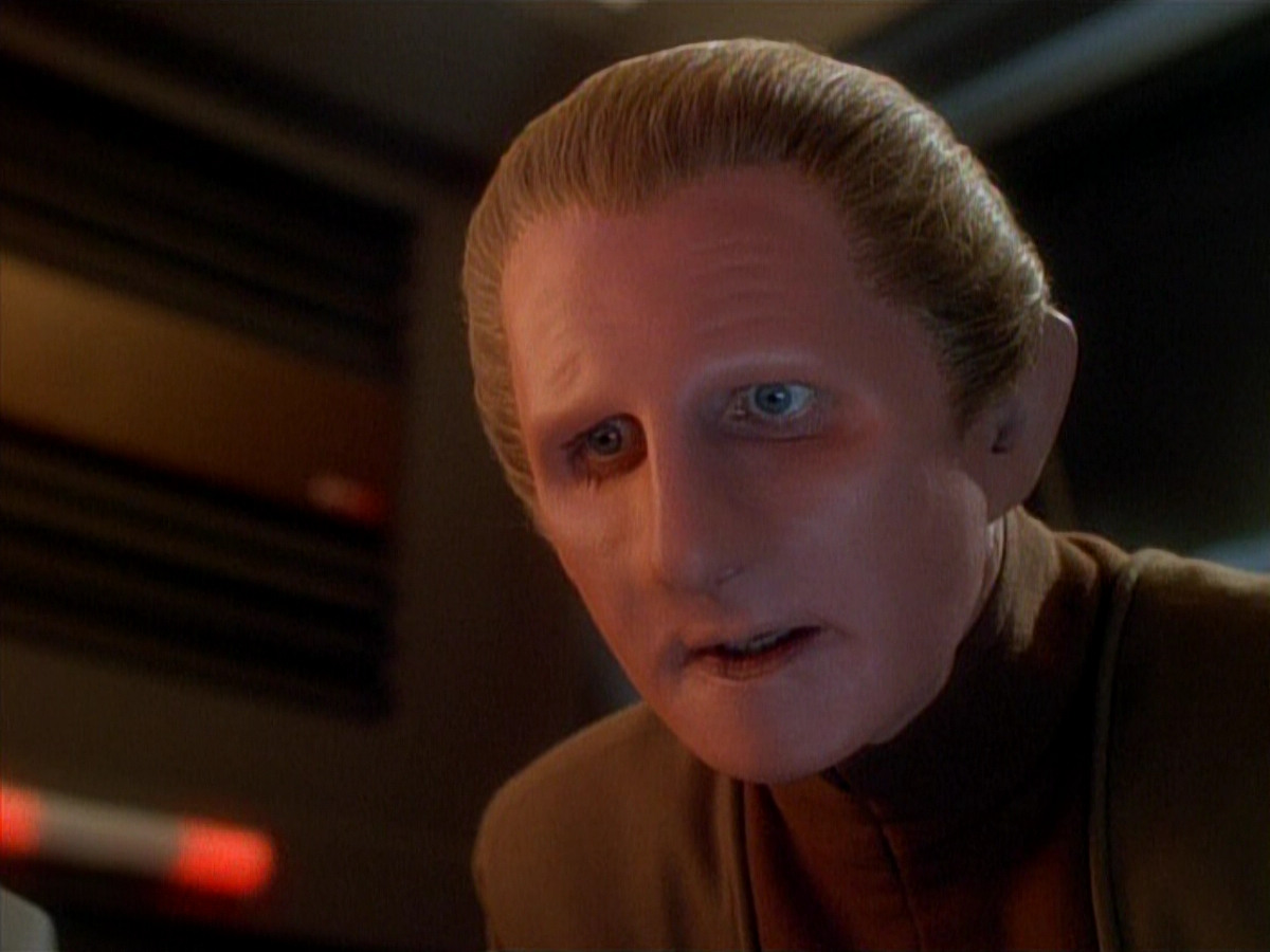 extant_StarTrek_DS9_3x26-TheAdversary_03574.jpg