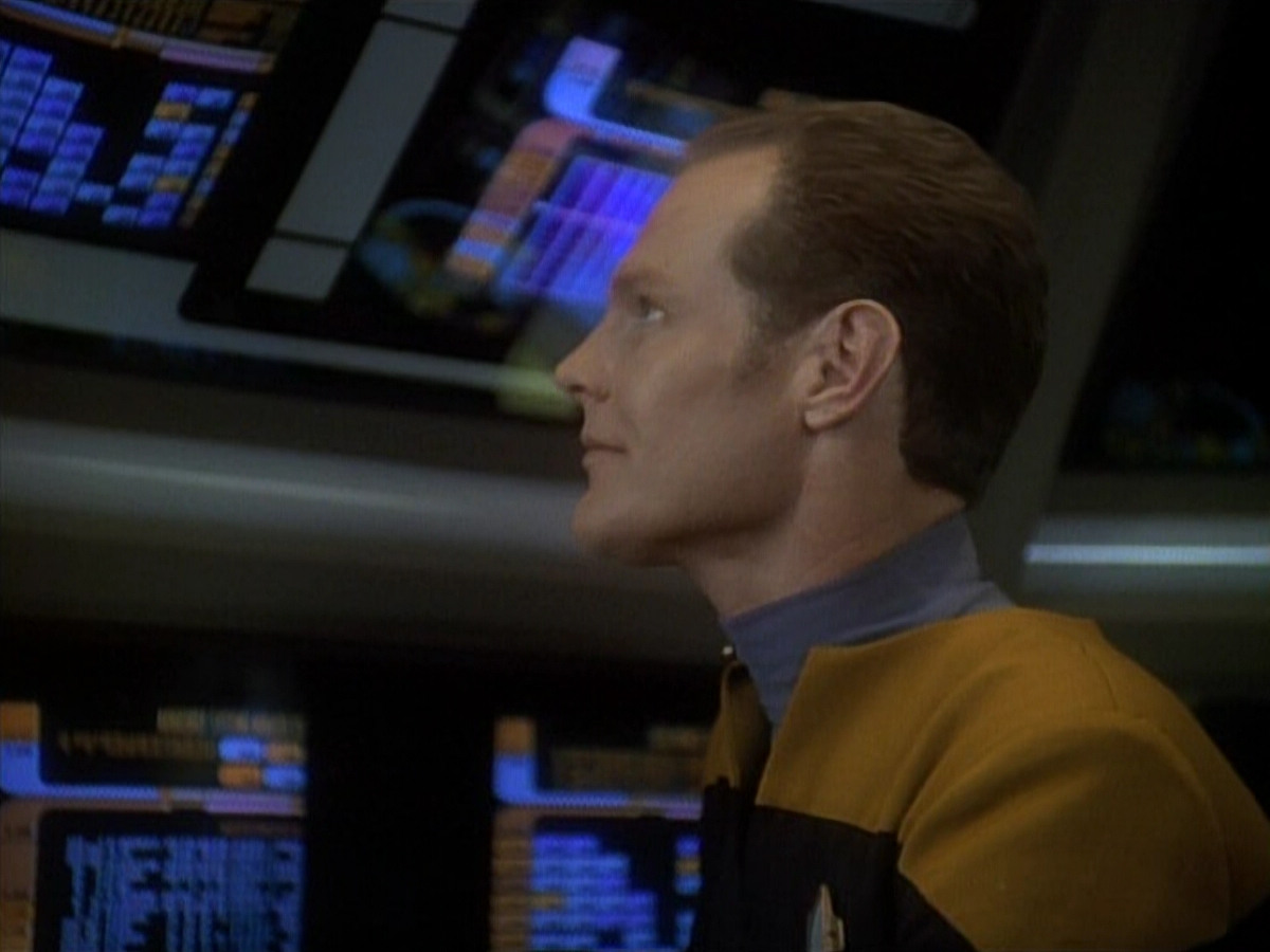 extant_StarTrek_DS9_3x26-TheAdversary_03609.jpg