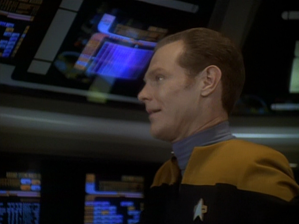 extant_StarTrek_DS9_3x26-TheAdversary_03612.jpg