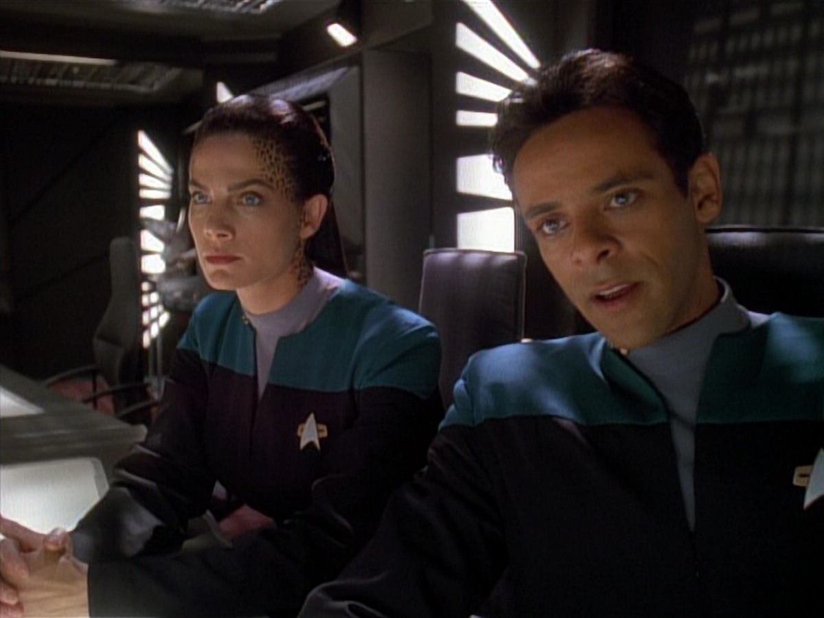 extant_StarTrek_DS9_3x26-TheAdversary_03659.jpg