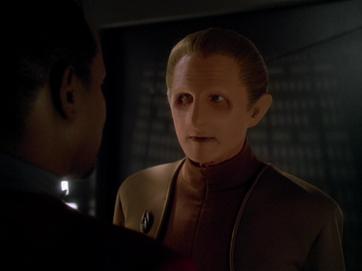 extant_StarTrek_DS9_3x26-TheAdversary_03696.jpg
