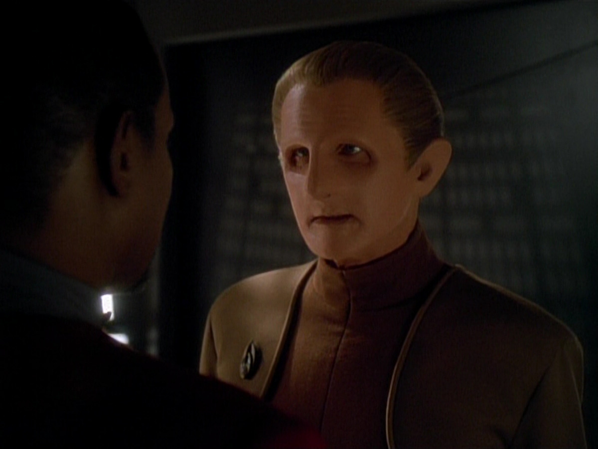 extant_StarTrek_DS9_3x26-TheAdversary_03707.jpg