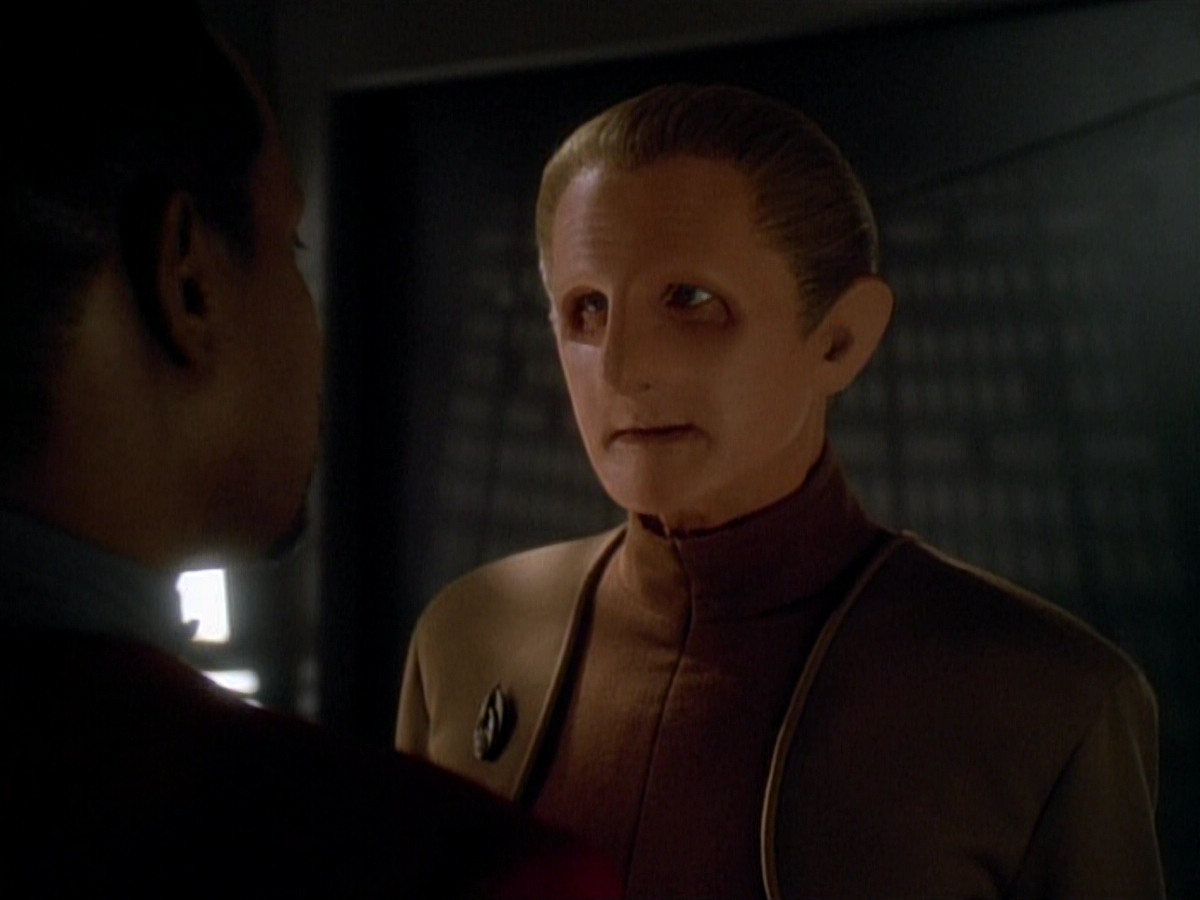 extant_StarTrek_DS9_3x26-TheAdversary_03711.jpg