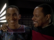 Filename=extant_StarTrek_DS9_3x26-TheAdversary_00275.jpg
Filesize=159KiB
Dimensions=1200x900
Date added=Sep 09, 2019 extant_StarTrek_DS9_3x26-TheAdversary_00275.jpg