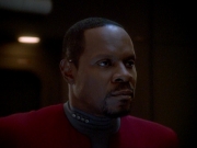 extant_StarTrek_DS9_3x26-TheAdversary_02934.jpg
