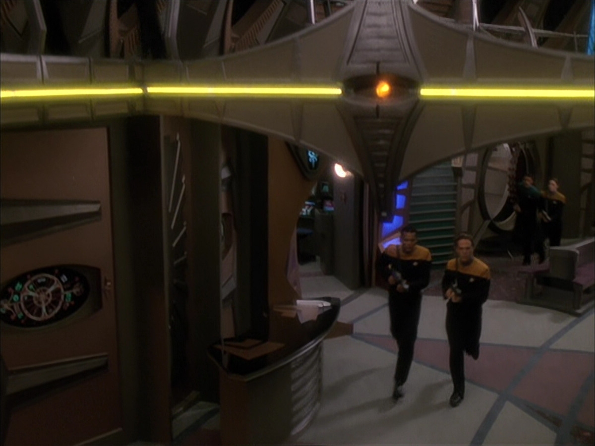 extant_StarTrek_DS9_4x01_4x02-TheWayOfTheWarrior_000090.jpg