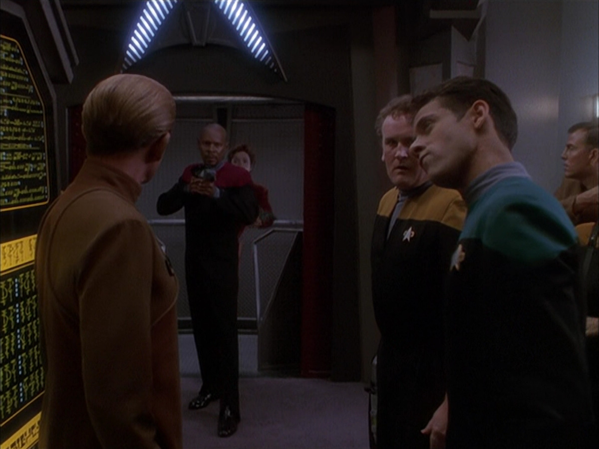 extant_StarTrek_DS9_4x01_4x02-TheWayOfTheWarrior_000131.jpg
