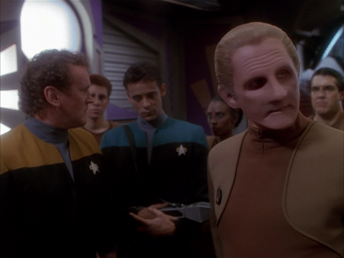 extant_StarTrek_DS9_4x01_4x02-TheWayOfTheWarrior_000160.jpg